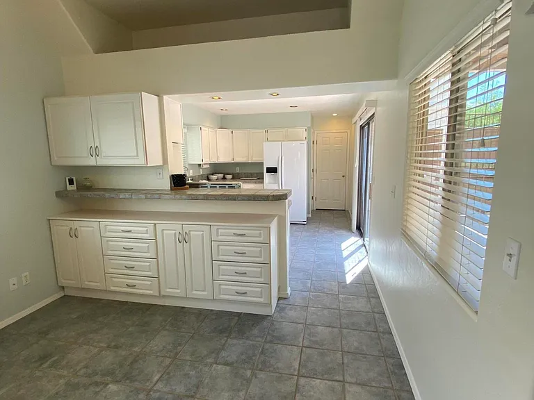 3911 N Vine Tree Pl — Photo 12