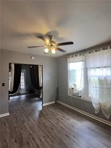 707 S Solomon St — Photo 5