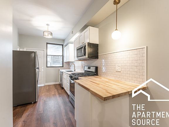 4th image of 4723 S Forrestville Ave #3