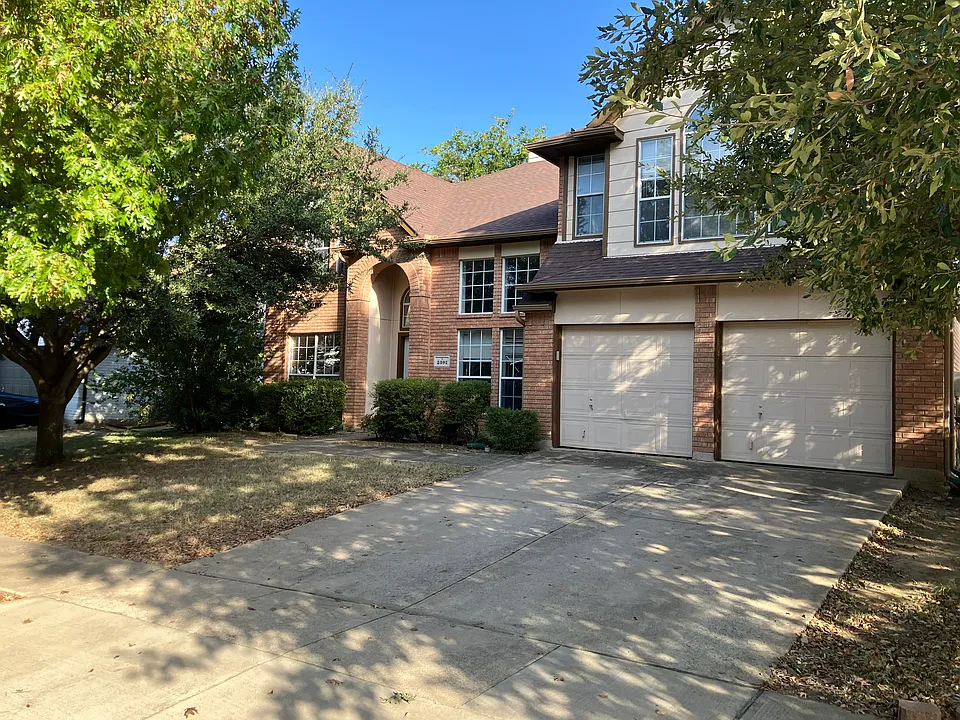 2302 Wilmette Dr