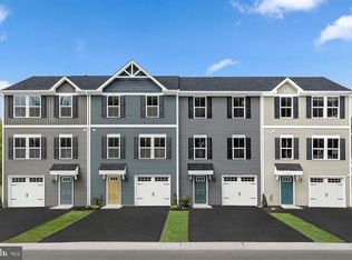 79 E Bait Rd, Inwood, WV 25428