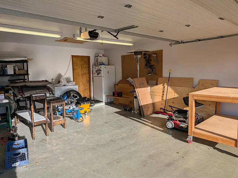 1821 Arbor Dr — Photo 2