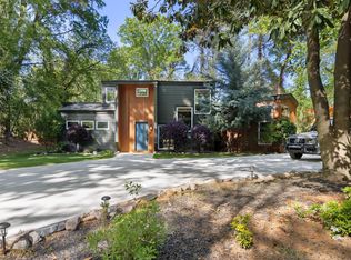 5208 Saddle Ct, Raleigh, NC 27609