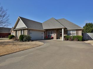 3656 Normandy St, Springdale, AR 72764