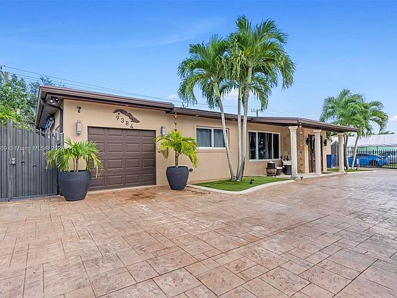 3rd image of 9384 Caribbean Blvd