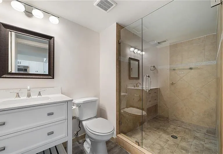 10300 Hidden Springs Ct — Photo 14