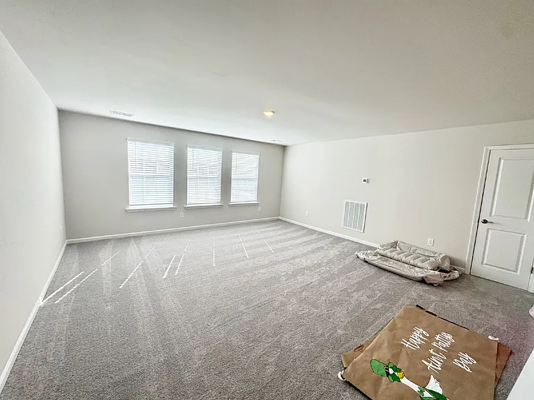164 Somerset Ln — Photo 18