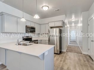 627 N Sun Peak Dr, Vineyard, UT 84059