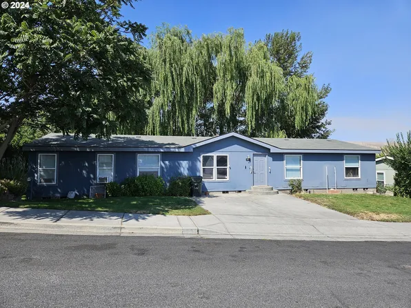 1033 Floral St, The Dalles, OR 97058
