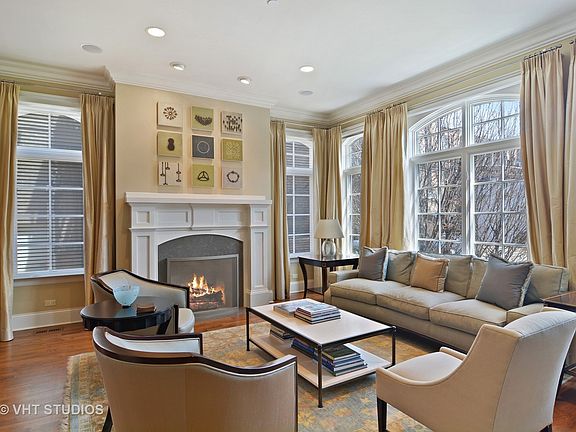 2nd image of 2142 N Clifton Ave