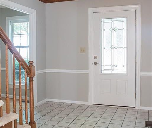 3rd image of 204 Graham Dr