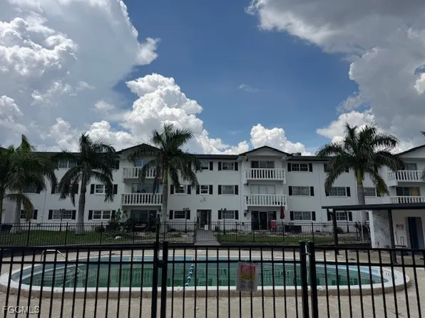 3704 Broadway APT 305, Fort Myers, FL 33901