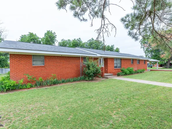 509 9th St, O'Brien, TX 79539