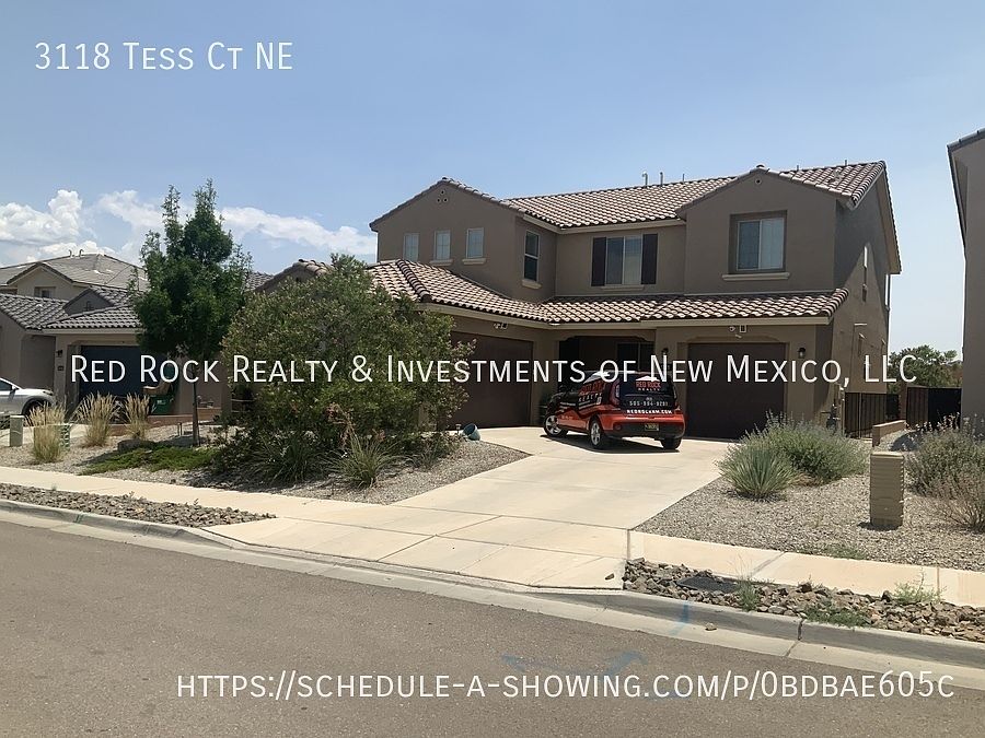 1st image of 3118 Tess Ct NE