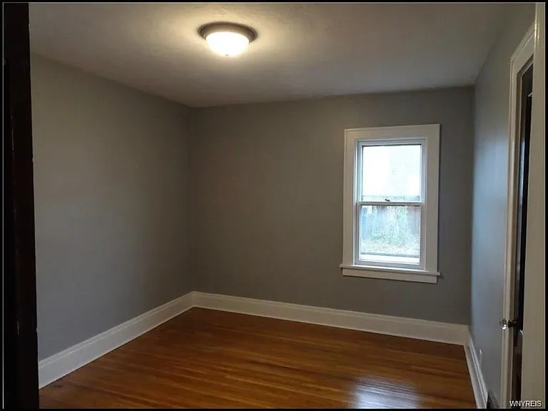 192 Euclid Ave — Photo 11