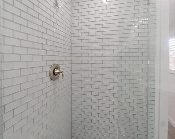 426 Brooks St — Photo 4