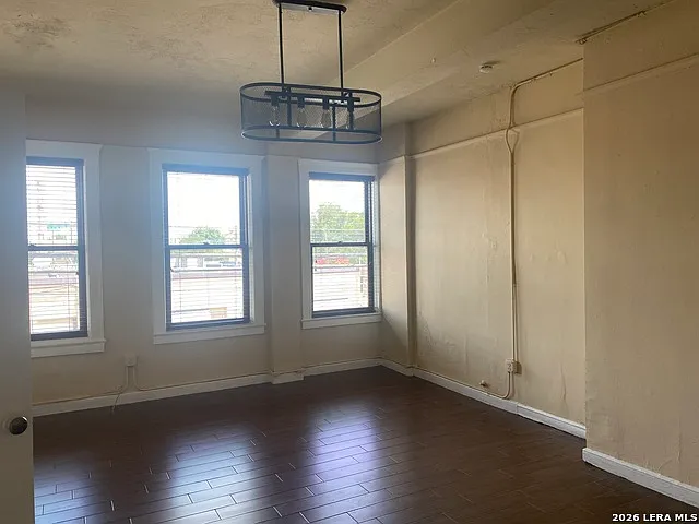 601 N Alamo St #203 — Photo 14