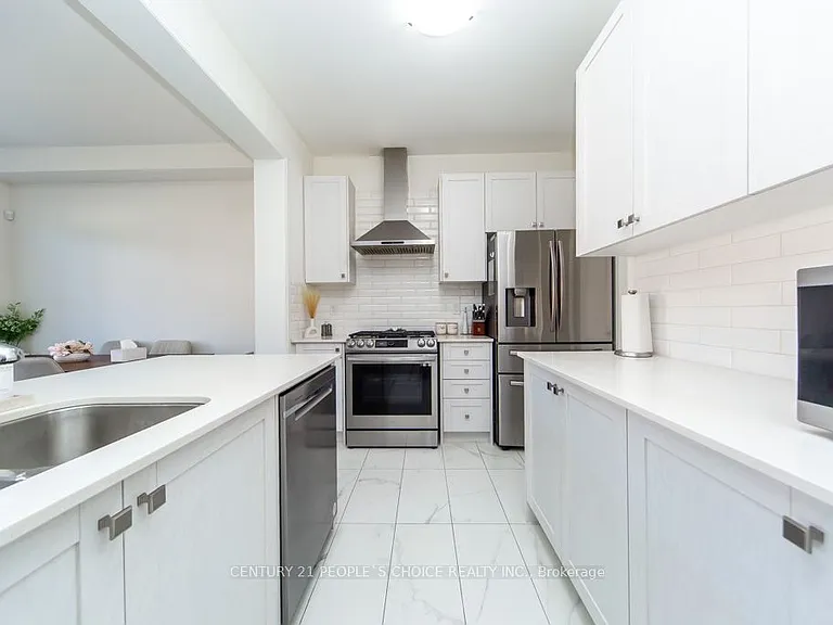 162 Ogston Cres — Photo 22