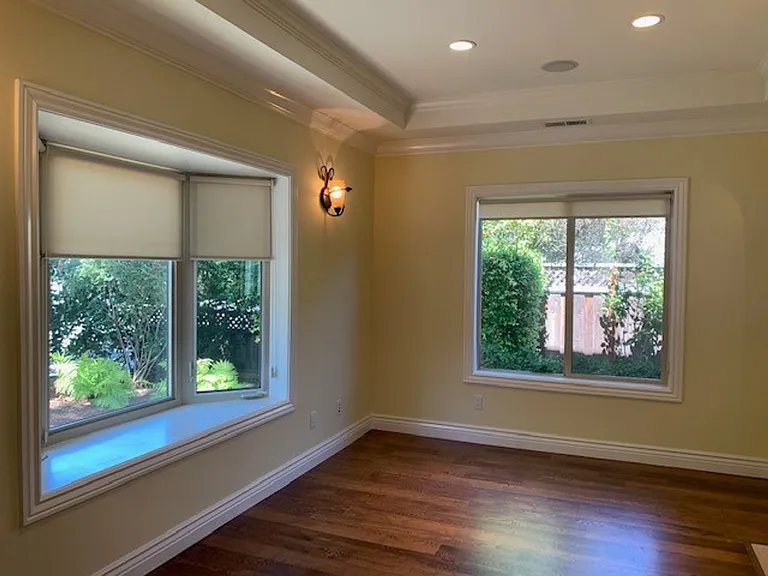 925 Roble Ave — Photo 6