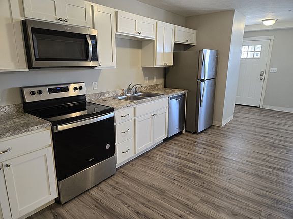 4th image of 2740 Eastern Ave SE #7