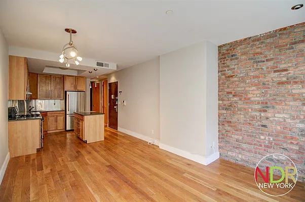 Rented by Next Door Realty NYC | media 32
