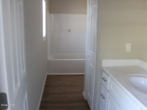 5th image of 216 W Charity Road