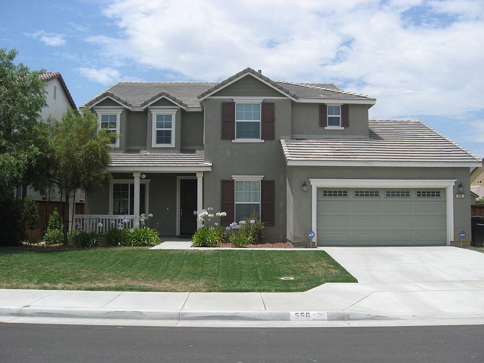 1st image of 556 Wamblee Ln
