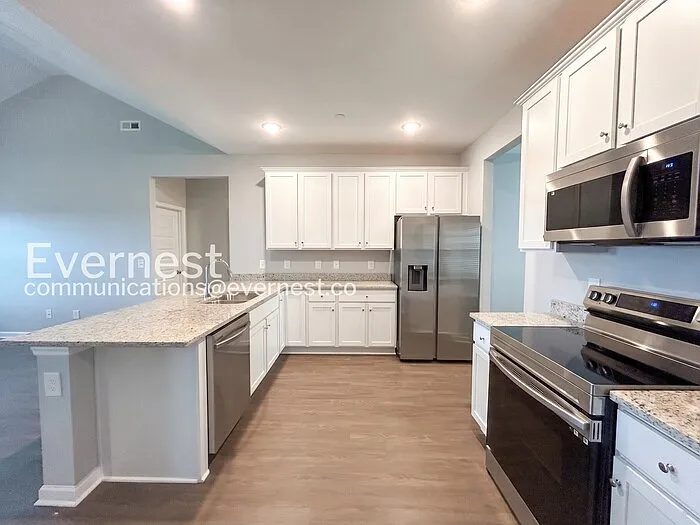 1307 Ventura Ln — Photo 7