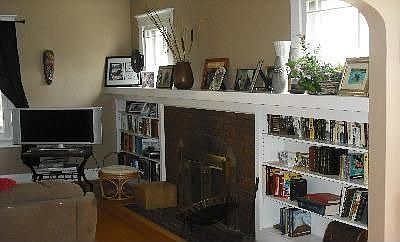 2nd image of 1415 Bellaire St