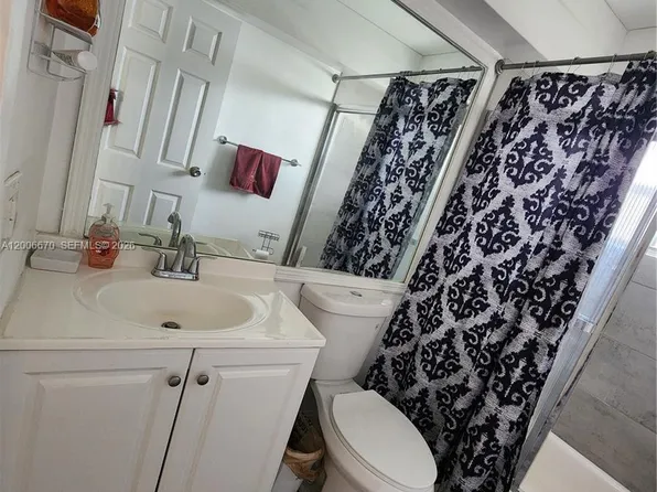 232 Saxony Trl E #232, Delray Beach, FL 33446