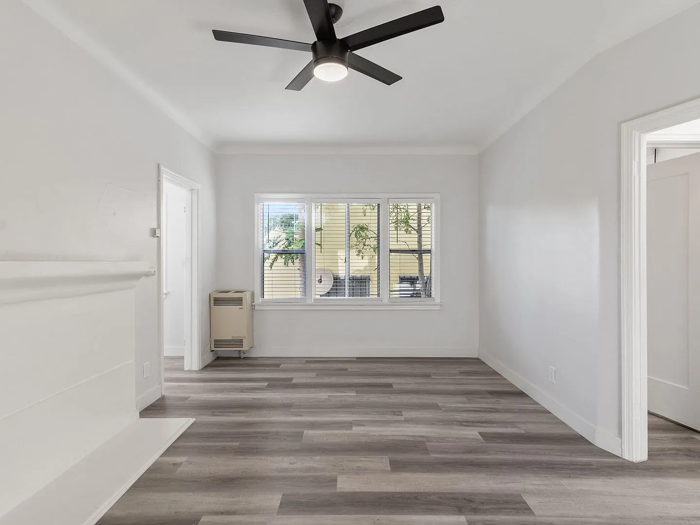608 W 6th Street — Photo 3