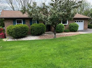 3934 Howertown Rd, Northampton, PA 18067