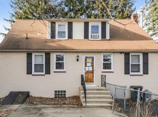 7 Trevose Rd, Feasterville, PA 19053