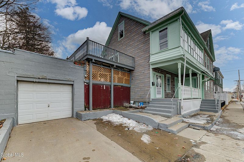 3rd image of 25 Steuben Street