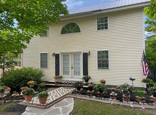 198 Elm Street, Manchester, VT 05255