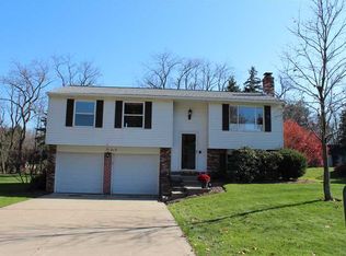217 Old Farm Rd, Cranberry Township, PA 16066