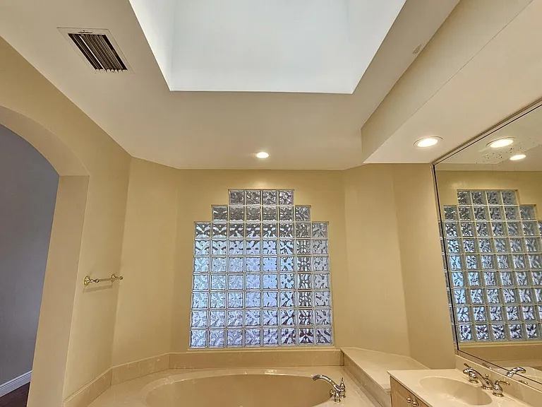 6190 NW 23rd Rd — Photo 30