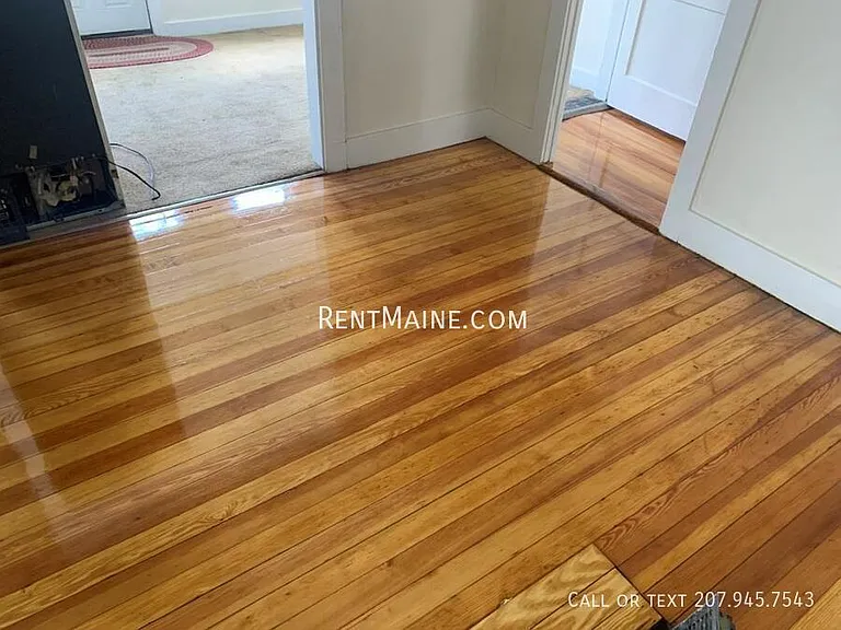 131 Main St — Photo 10