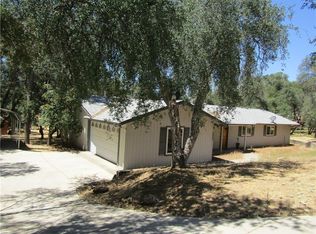 31626 Sioux Rd, Coarsegold, CA 93614