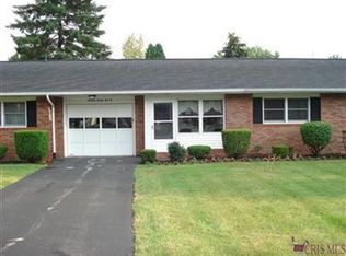 1924 Maple St, Salem, OH 44460