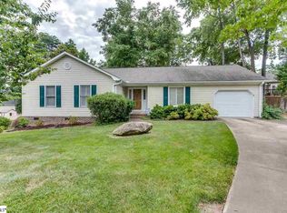 4 Yonah Ct, Greenville, SC 29609