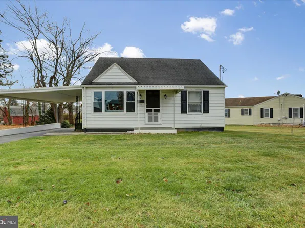 38 Jeffrey Dr, Greencastle, PA 17225