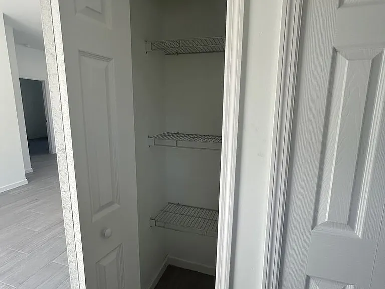 544 Highlands Lake Dr — Photo 10