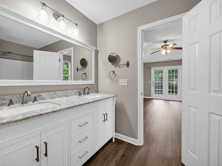 103 Walnut Grove Cir — Photo 22