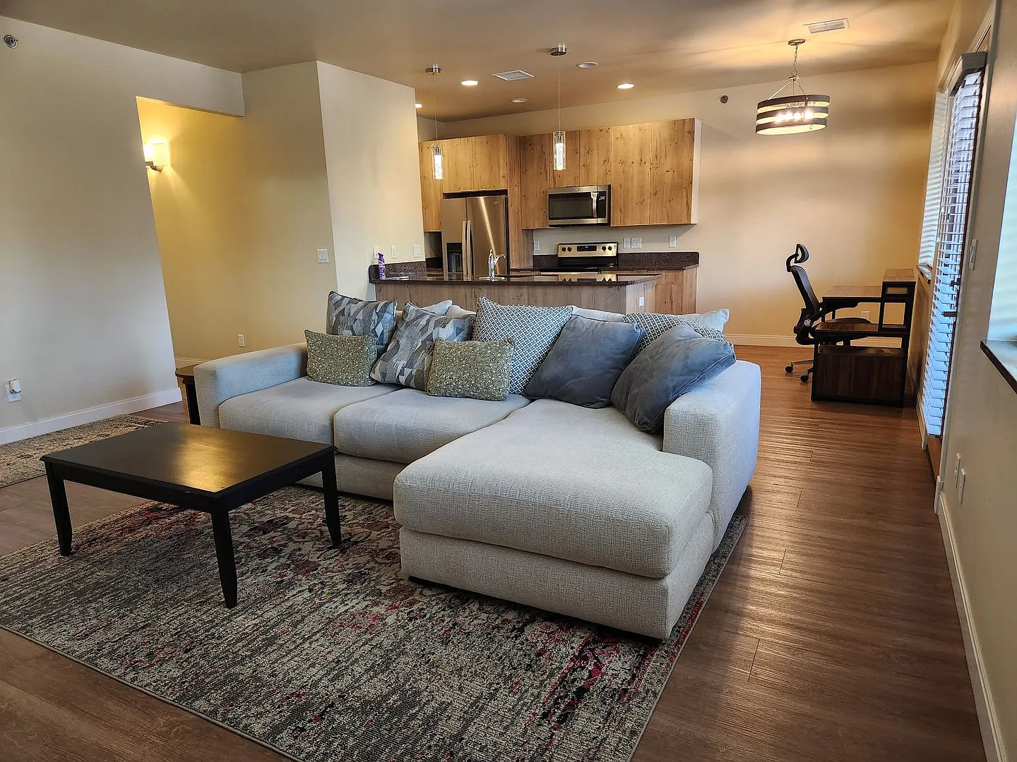 A7 Furnished Unit at Bison Cove - 2 Bed / 2 Bath — Photo 4