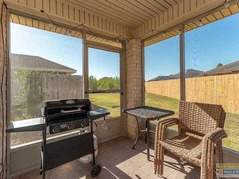 7 N Bay Hill Dr — Photo 44