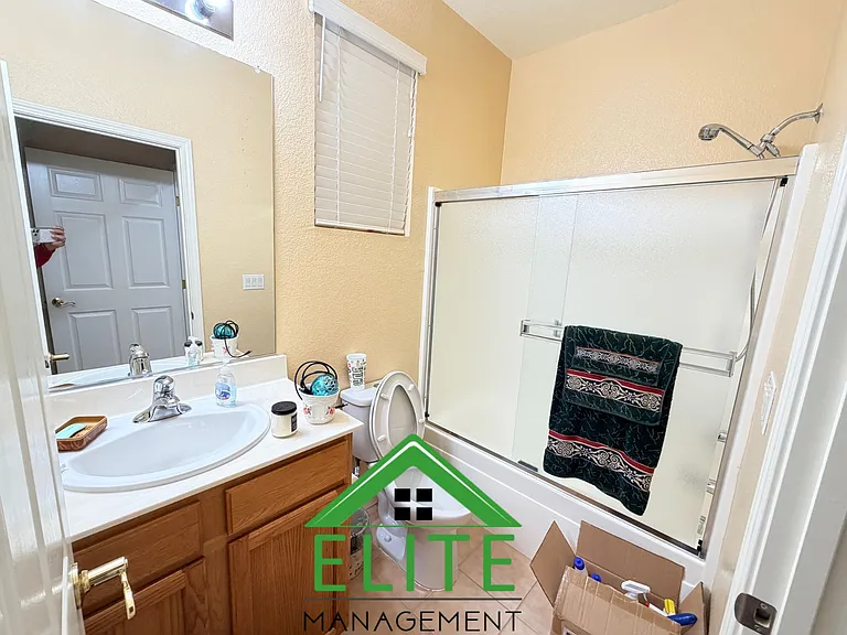 30 Sun Reign Pl — Photo 8