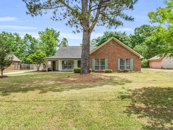 250 Lawrence St, Caledonia, MS 39740