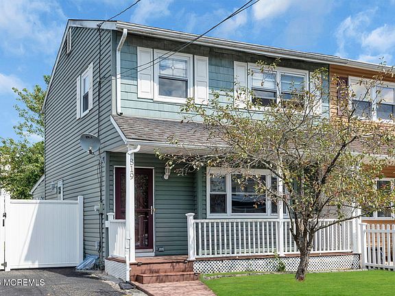 3rd image of 819 Laurel Street
