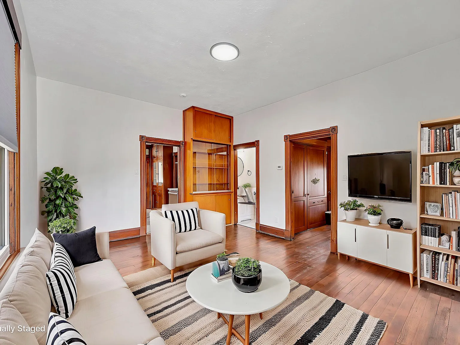 3 bed, 1.5 bath, 974 sqft, $1,550 — Photo 4